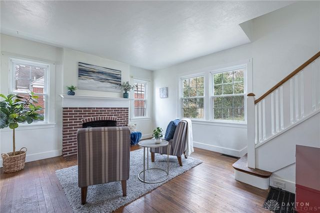 560 Irving Avenue, Oakwood, OH 45409