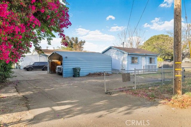 17860 Taylor Avenue, Bloomington, CA 92316