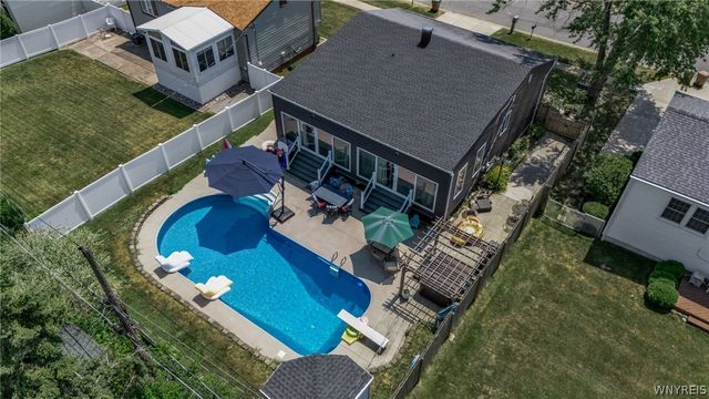 78 Dubonnet Drive, Cheektowaga, NY 14043