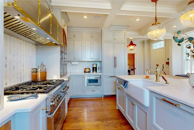 18 Benefit Street, Providence, RI 02904