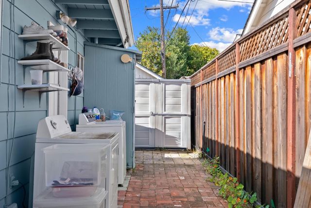 620 Sunset Drive, Capitola, CA 95010