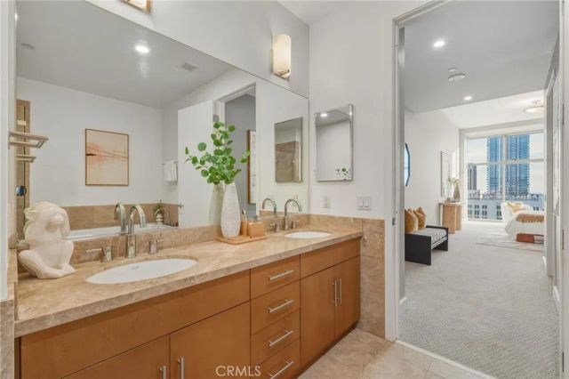 3223 W 6th Street 1006, Los Angeles, CA 90020