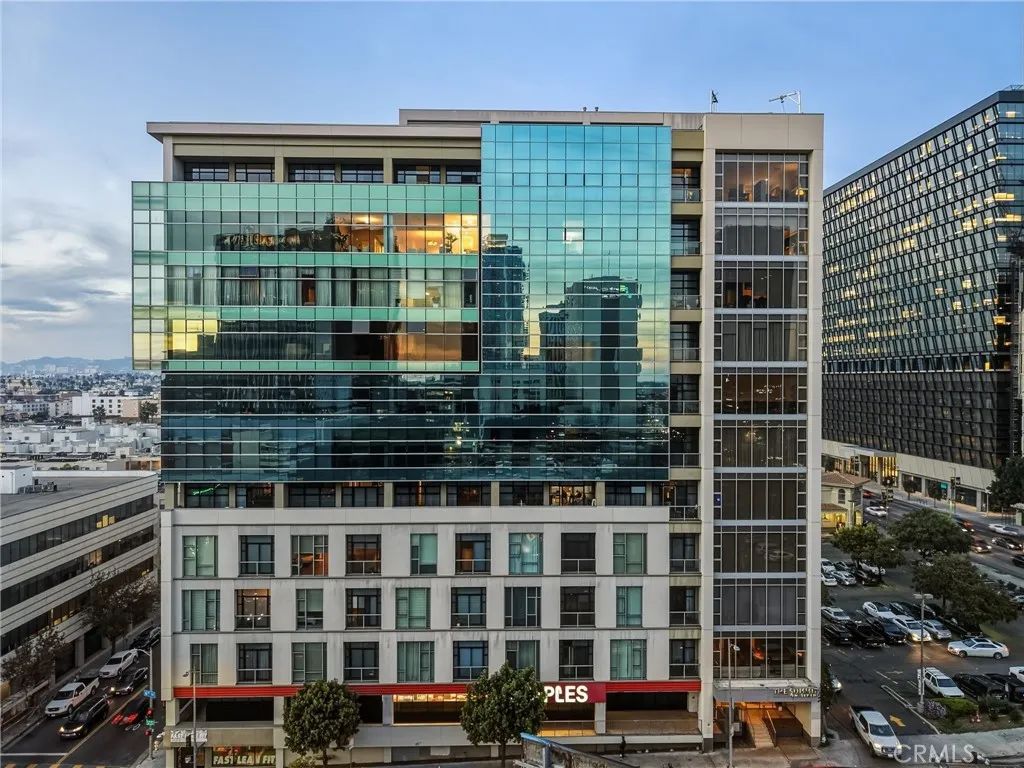 3223 W 6th Street 1006, Los Angeles, CA 90020