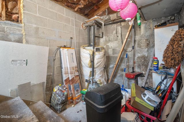 128 Hamilton Street, Albany, NY 12207