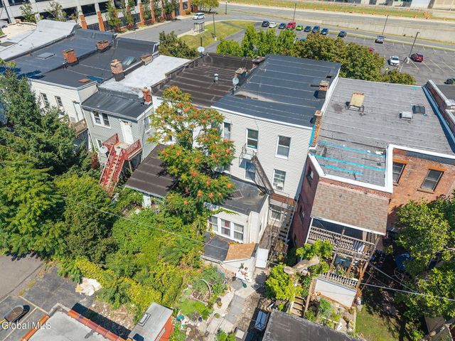 128 Hamilton Street, Albany, NY 12207