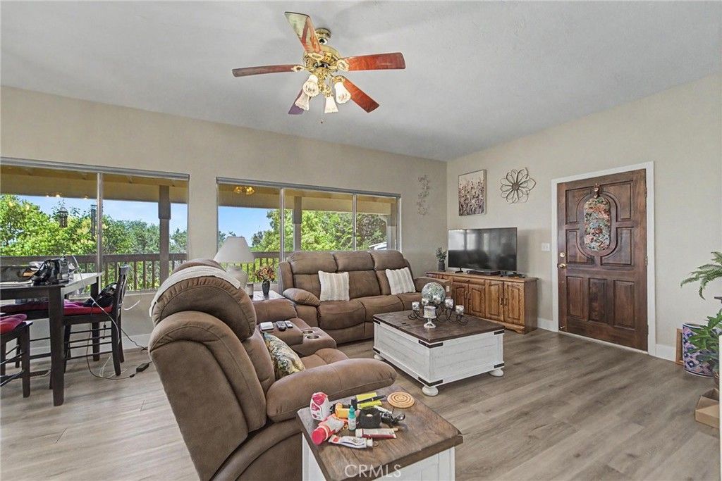 Image 10 of property listing at 106 Peak View, Oroville, CA 95966