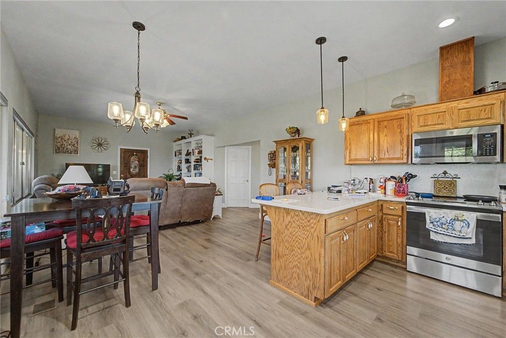 Image 12 of property listing at 106 Peak View, Oroville, CA 95966