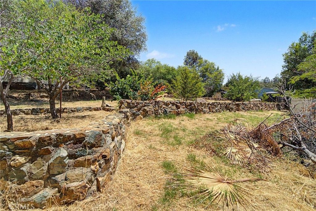 Image 27 of property listing at 106 Peak View, Oroville, CA 95966