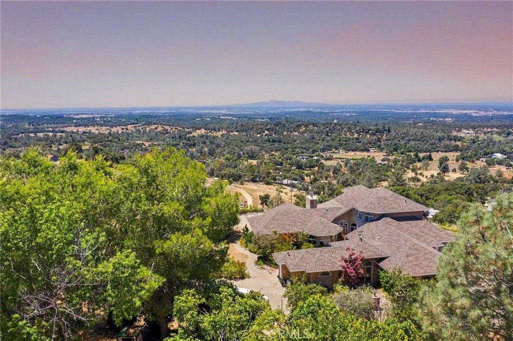 Image 36 of property listing at 106 Peak View, Oroville, CA 95966