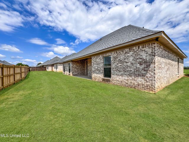 1012 Kensington Drive, Flowood, MS 39232