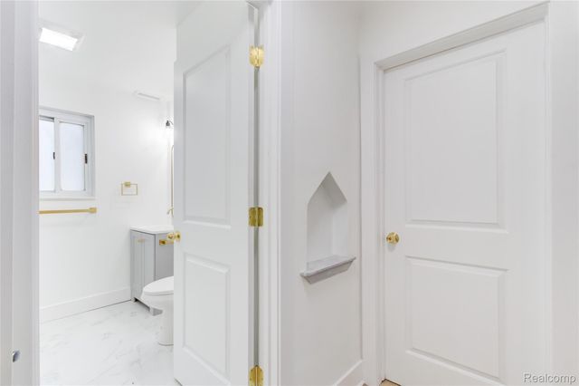 27740 Bohnhoff Street, Roseville, MI 48066