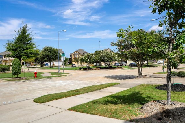 12210 La Strada Street, Richmond, TX 77406