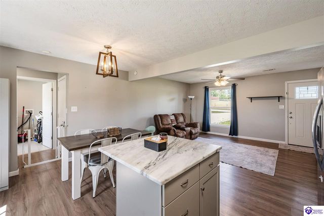 6267 St John Road, Elizabethtown, KY 42701