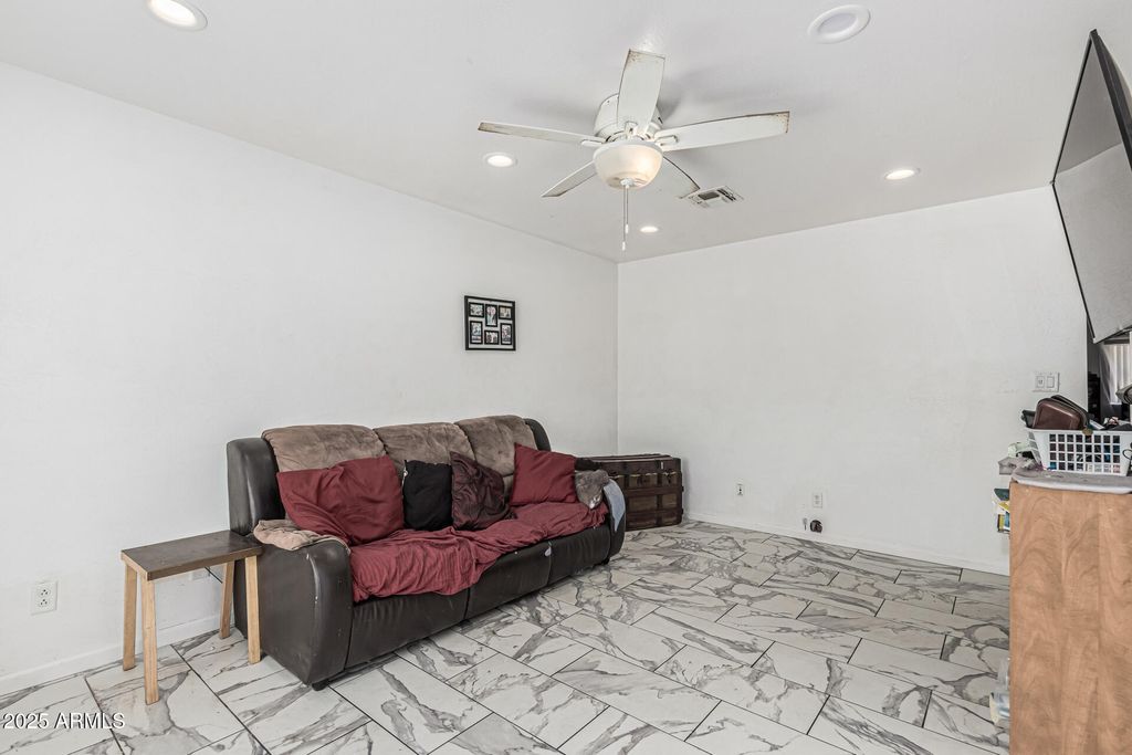 105 N GUTHRIE Street, Mesa, AZ 85203 — photo 5