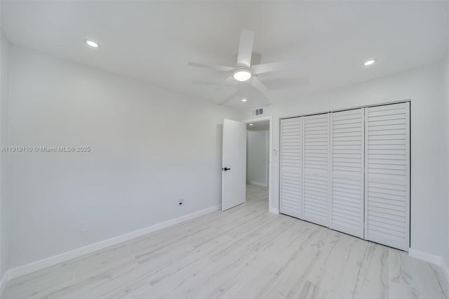 4155 SW 66th Ter 104, Davie, FL 33314