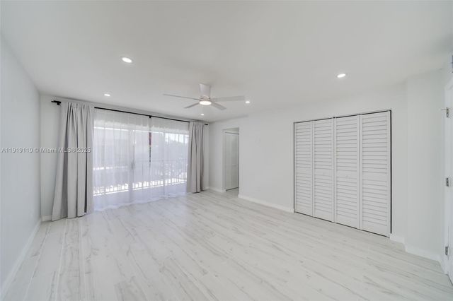 4155 SW 66th Ter 104, Davie, FL 33314