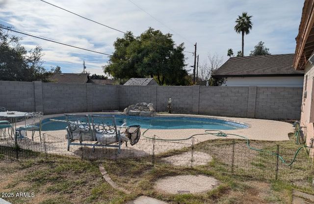 4421 E GLENROSA Avenue, Phoenix, AZ 85018