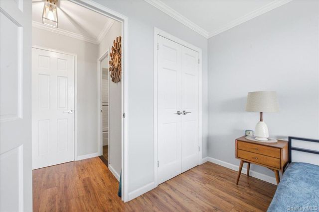 7025 Yellowstone Boulevard 8Q, Forest Hills, NY 11375