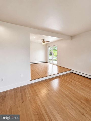 800 FALCON LN, West Chester, PA 19382