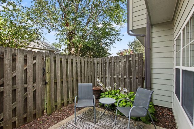 553 Rosedale Ave Apt 128, Nashville, TN 37211