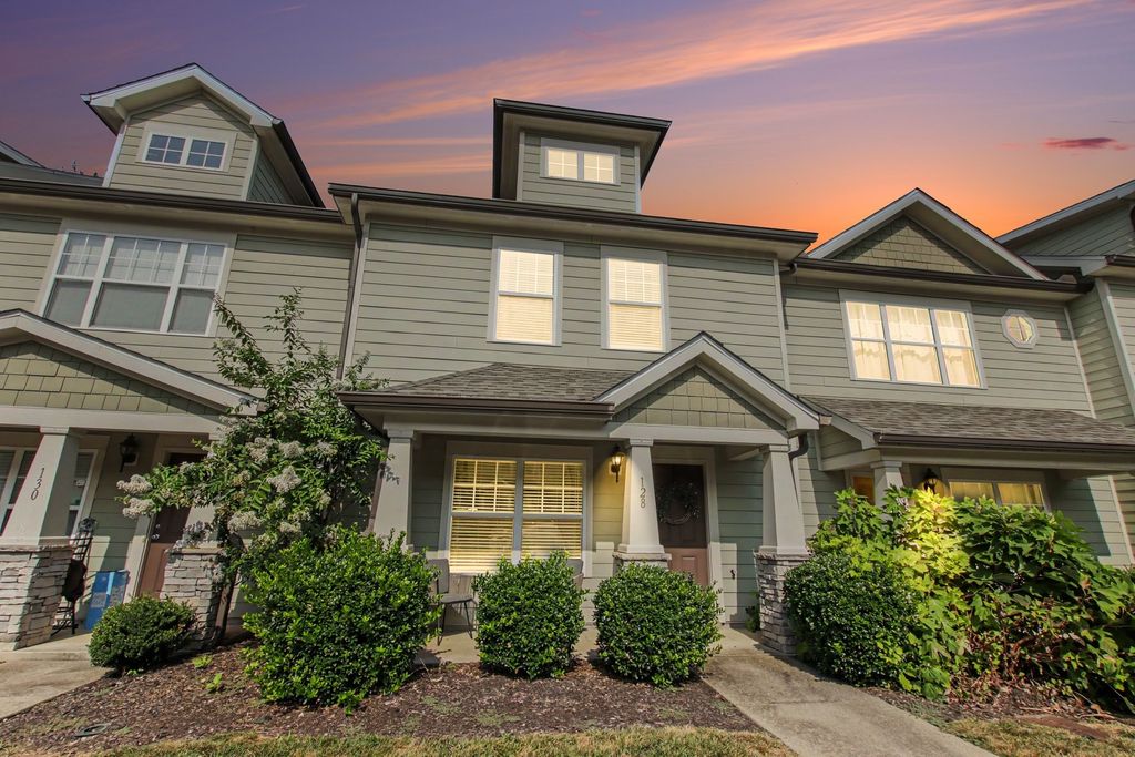 553 Rosedale Ave Apt 128, Nashville, TN 37211