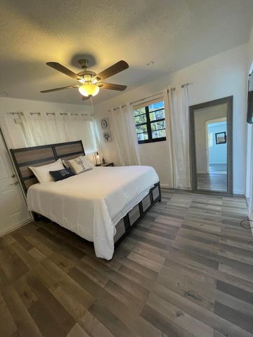 1067 SW 3rd Street, Hallandale Beach, FL 33009