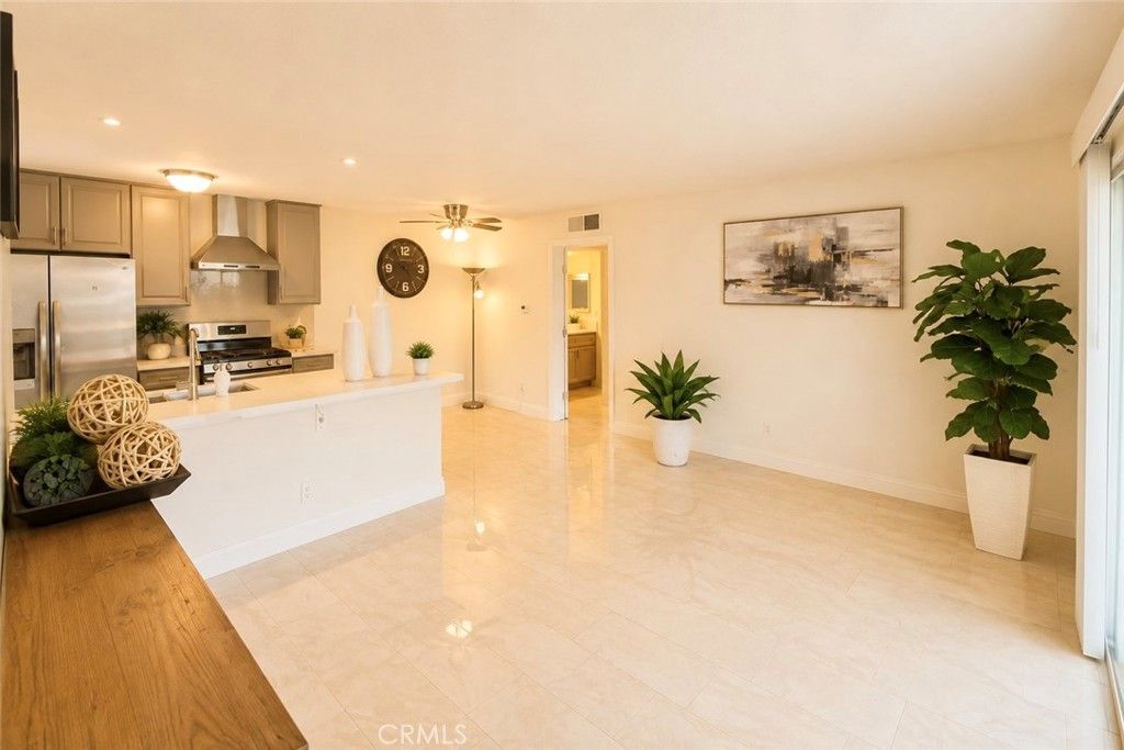 2827 S Fairview Street G, Santa Ana, CA 92704 — photo 5