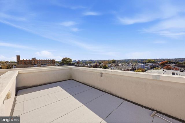 450 ROXBOROUGH AVE, Philadelphia, PA 19128
