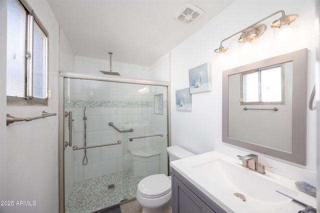 5940 W PALM Lane, Phoenix, AZ 85035