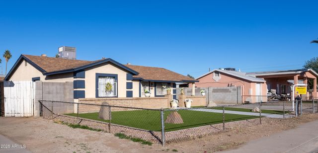 5940 W PALM Lane, Phoenix, AZ 85035