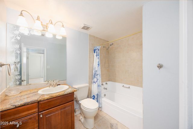 5940 W PALM Lane, Phoenix, AZ 85035