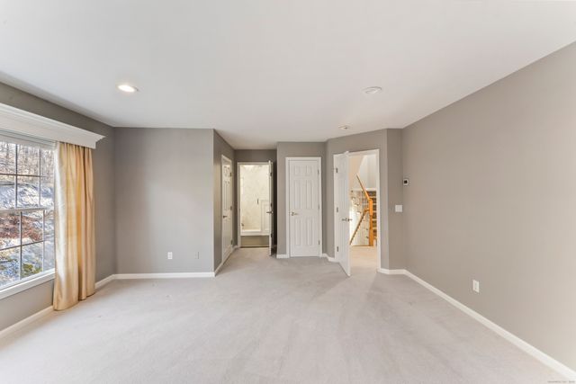 4 Woods Way, Redding, CT 06896