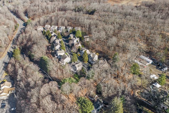 4 Woods Way, Redding, CT 06896