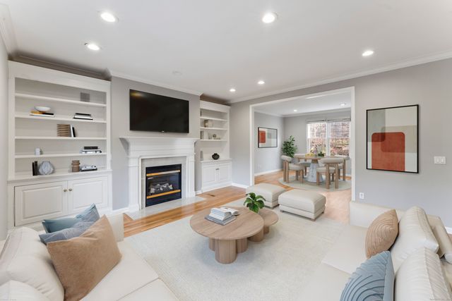 4 Woods Way, Redding, CT 06896