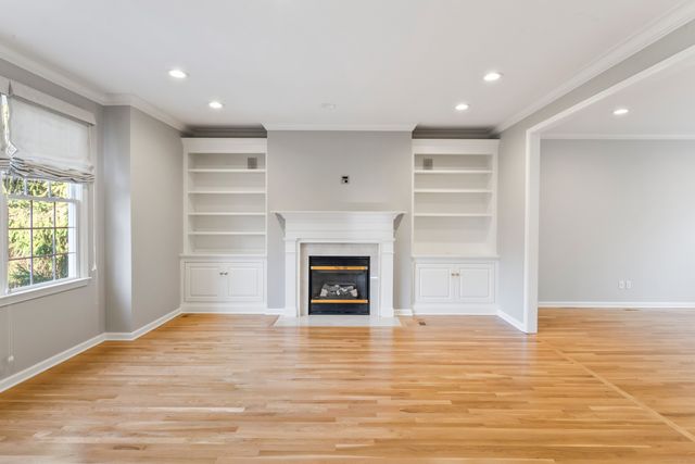 4 Woods Way, Redding, CT 06896