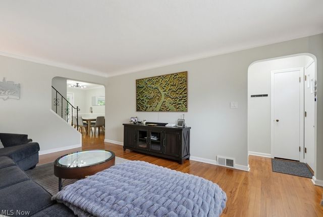 1691 S Green Road, South Euclid, OH 44121