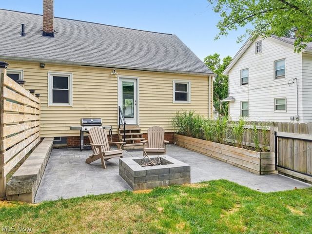 1691 S Green Road, South Euclid, OH 44121