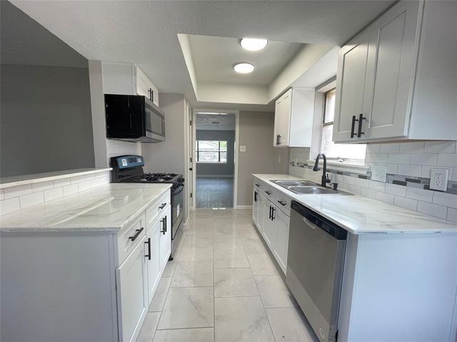 7611 Cabot Street, Houston, TX 77016