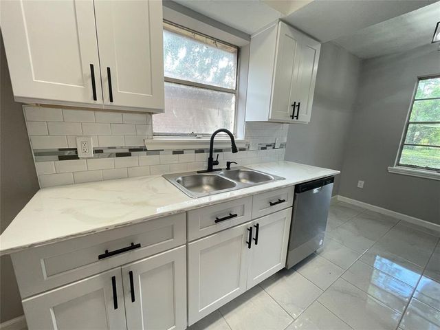 7611 Cabot Street, Houston, TX 77016