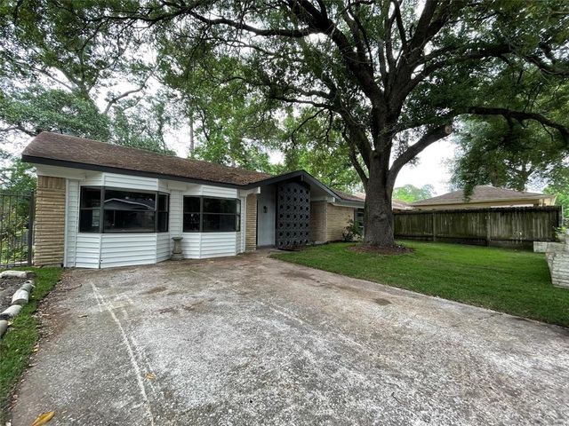 7611 Cabot Street, Houston, TX 77016