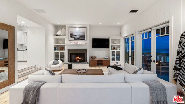 30718 Pacific Coast Highway, Malibu, CA 90265