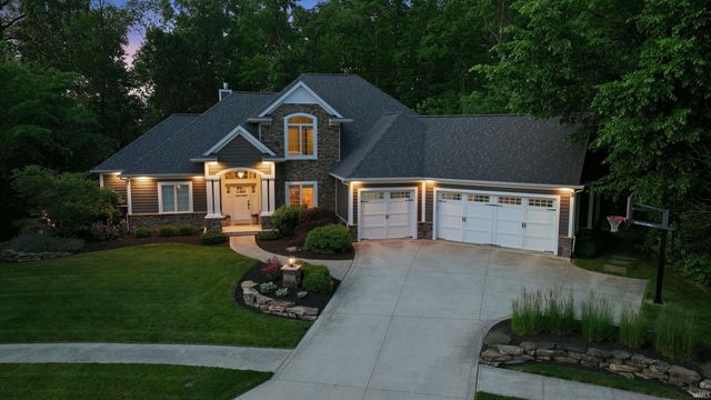 311 Osprey Pass, Huntertown, IN 46748