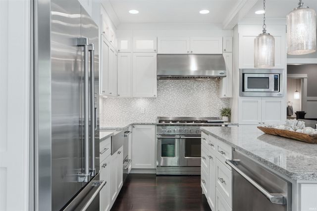 311 Osprey Pass, Huntertown, IN 46748