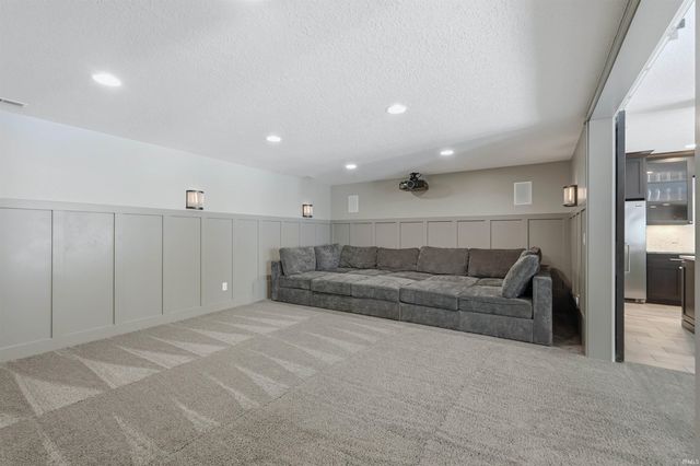311 Osprey Pass, Huntertown, IN 46748