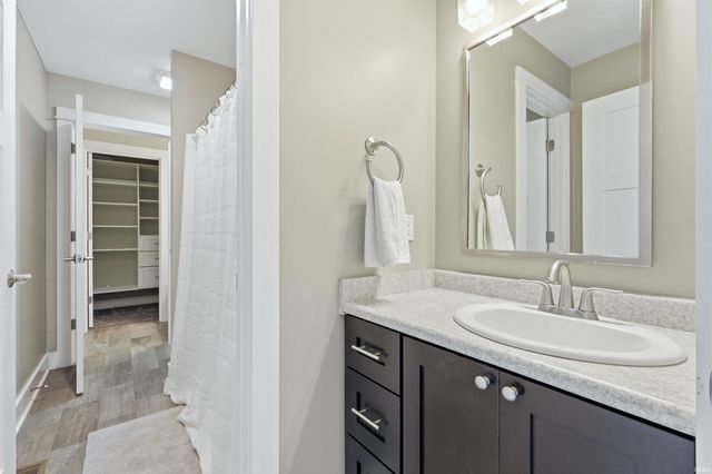 311 Osprey Pass, Huntertown, IN 46748