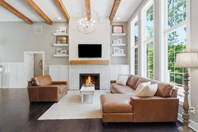 311 Osprey Pass, Huntertown, IN 46748
