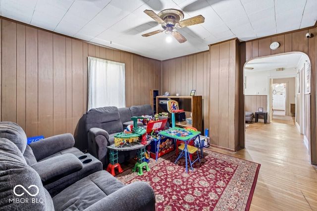 3305 S Lyons Avenue, Indianapolis, IN 46221