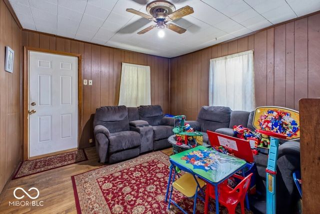 3305 S Lyons Avenue, Indianapolis, IN 46221