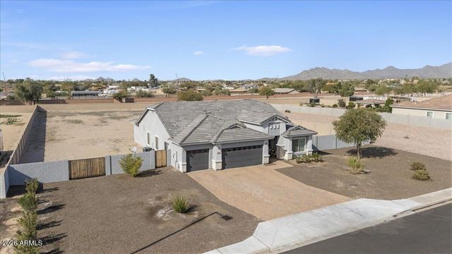 2438 S 218Th Drive, Buckeye, AZ 85326