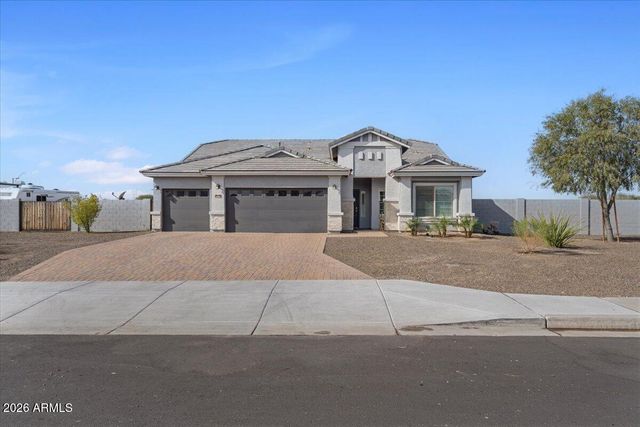 2438 S 218Th Drive, Buckeye, AZ 85326